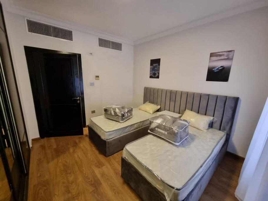Deir Ghbar 3 Rooms Apart Amman Exteriör bild